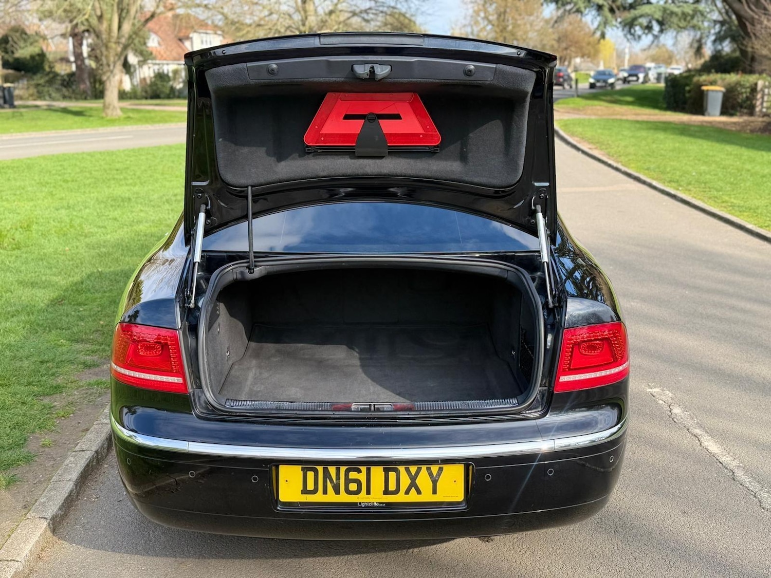 Used Volkswagen Phaeton 2011 for sale - 77723956: Photo 9