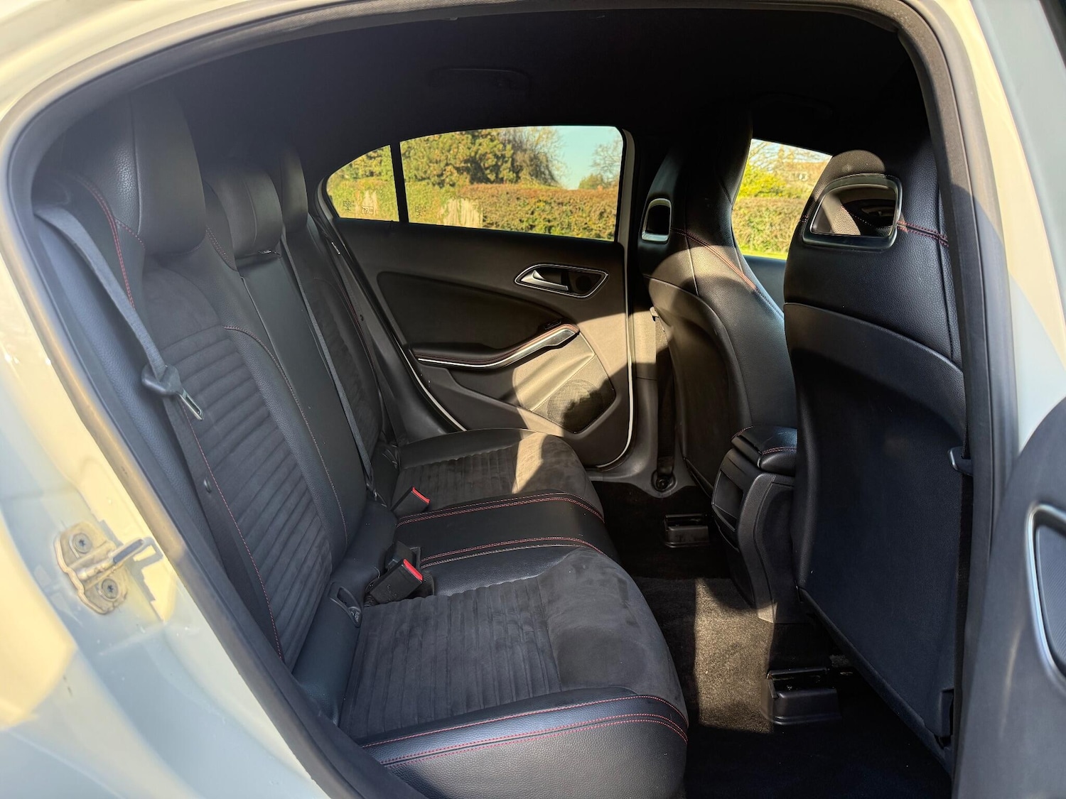 Used Mercedes-Benz A-Class 2014 for sale - 76597267: Photo 17