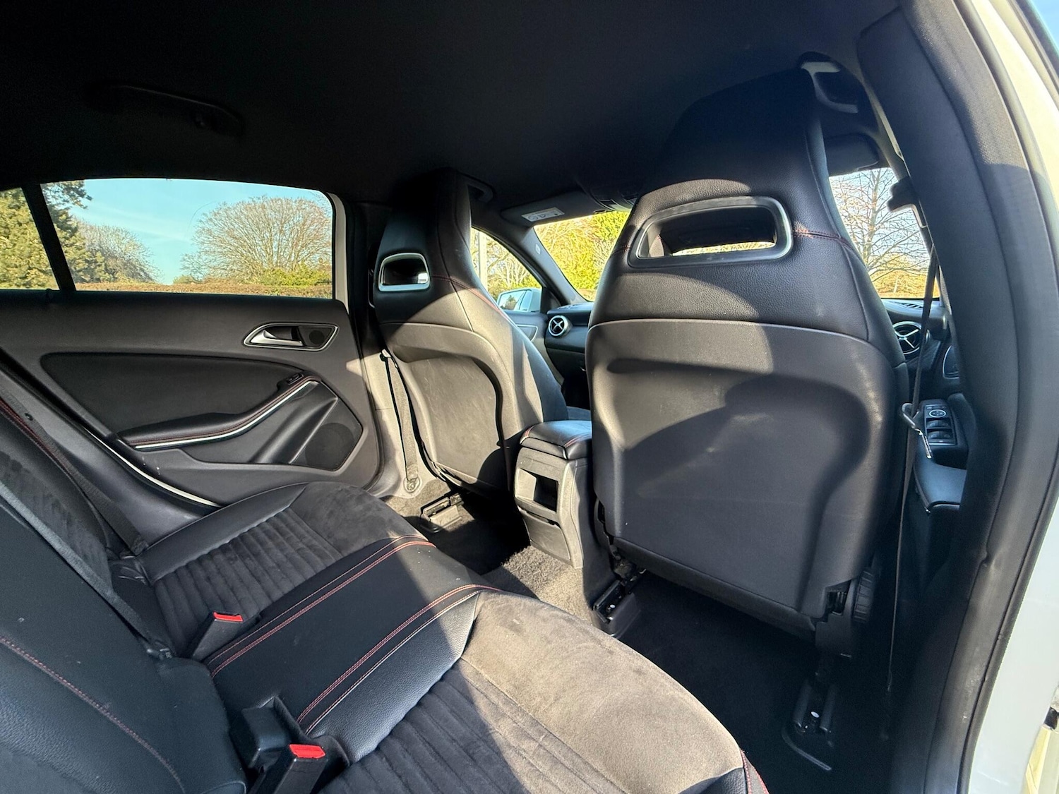 Used Mercedes-Benz A-Class 2014 for sale - 76597267: Photo 20