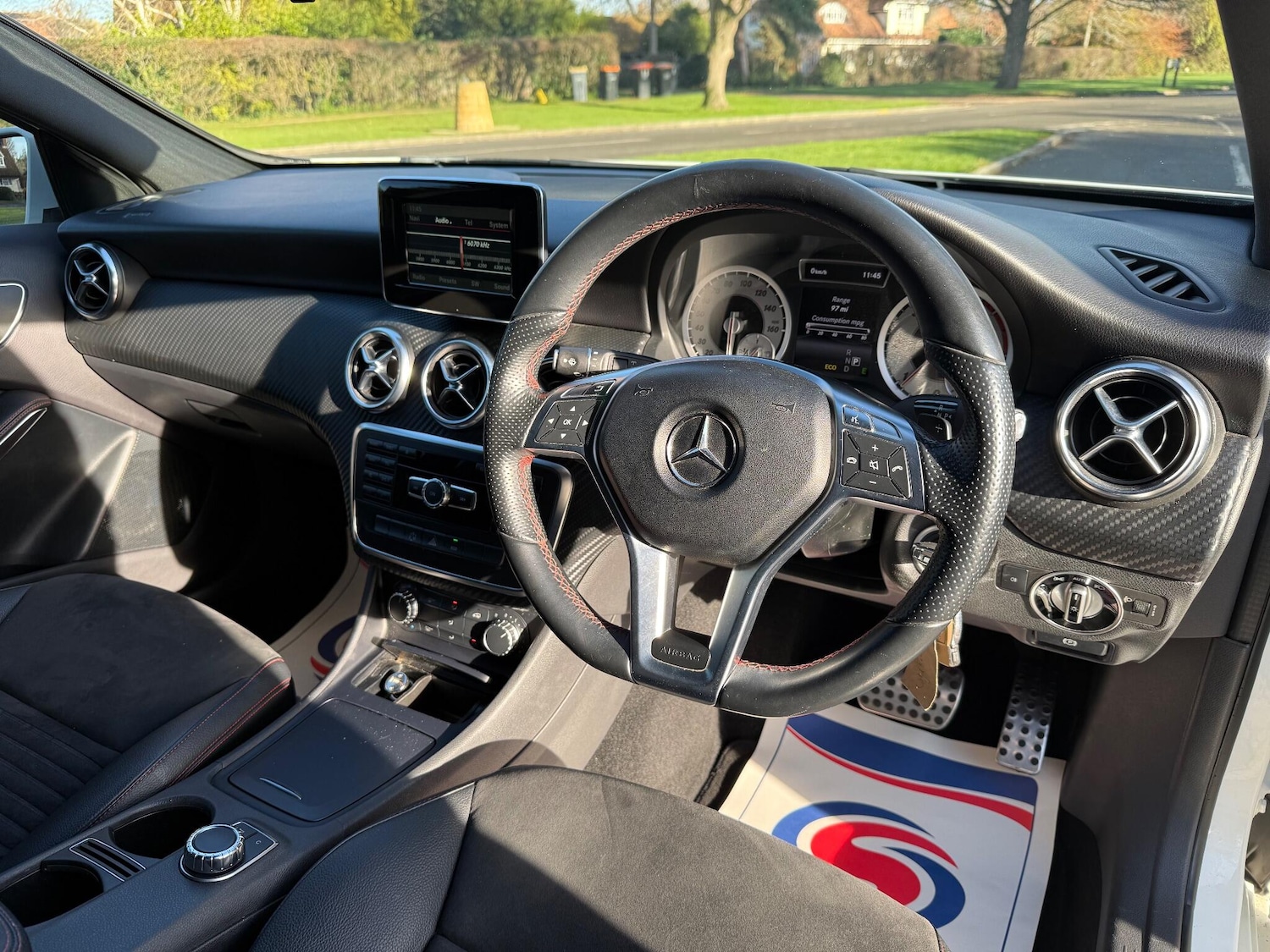 Used Mercedes-Benz A-Class 2014 for sale - 76597267: Photo 28