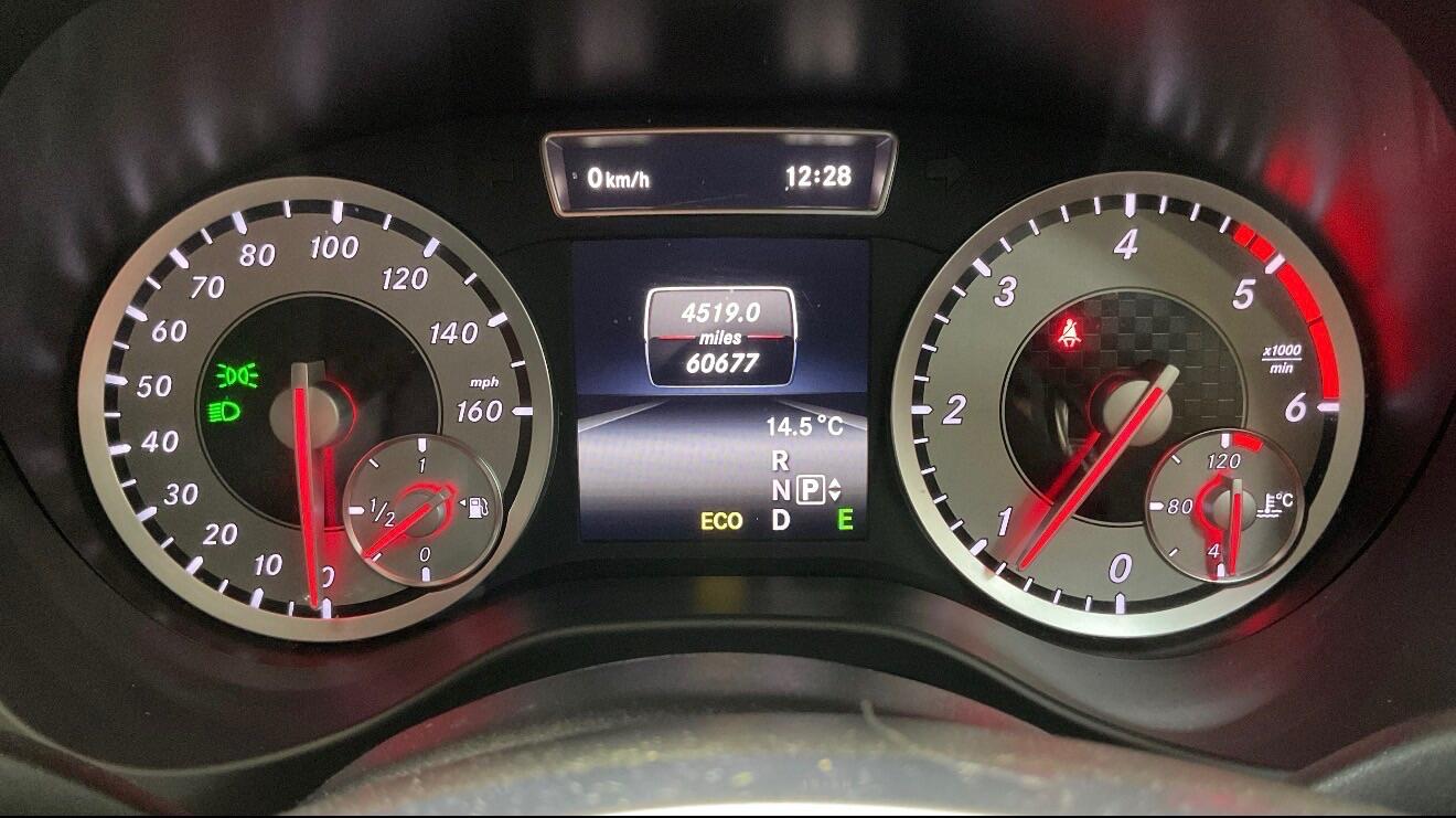 Used Mercedes-Benz A-Class 2014 for sale - 76597267: Photo 7