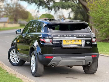 Used Land Rover Range Rover Evoque 2017 for sale - 78475436: Photo