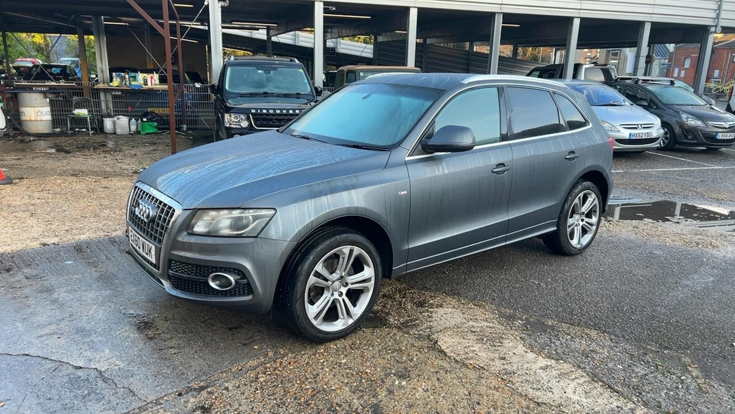 Used Audi Q5 2010 for sale - 77400782: Photo 2
