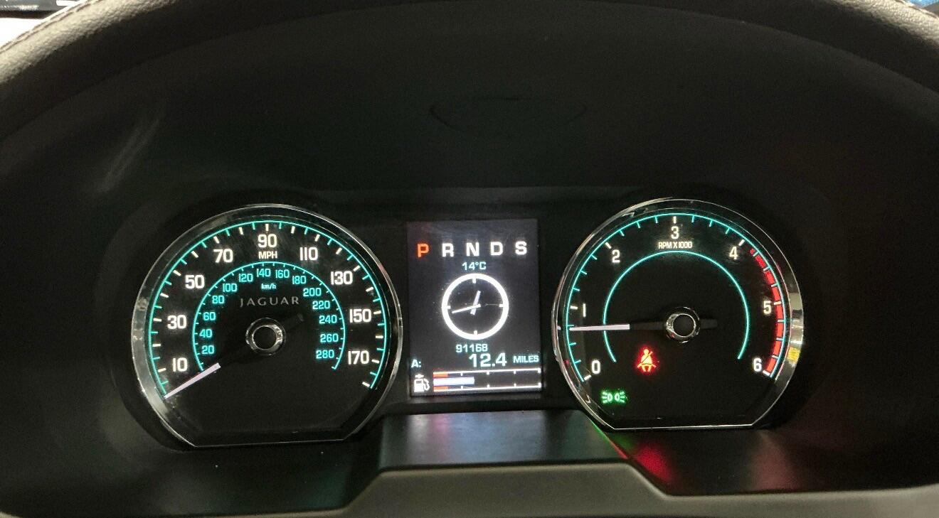 Used Jaguar XF 2012 for sale - 76714277: Photo 10