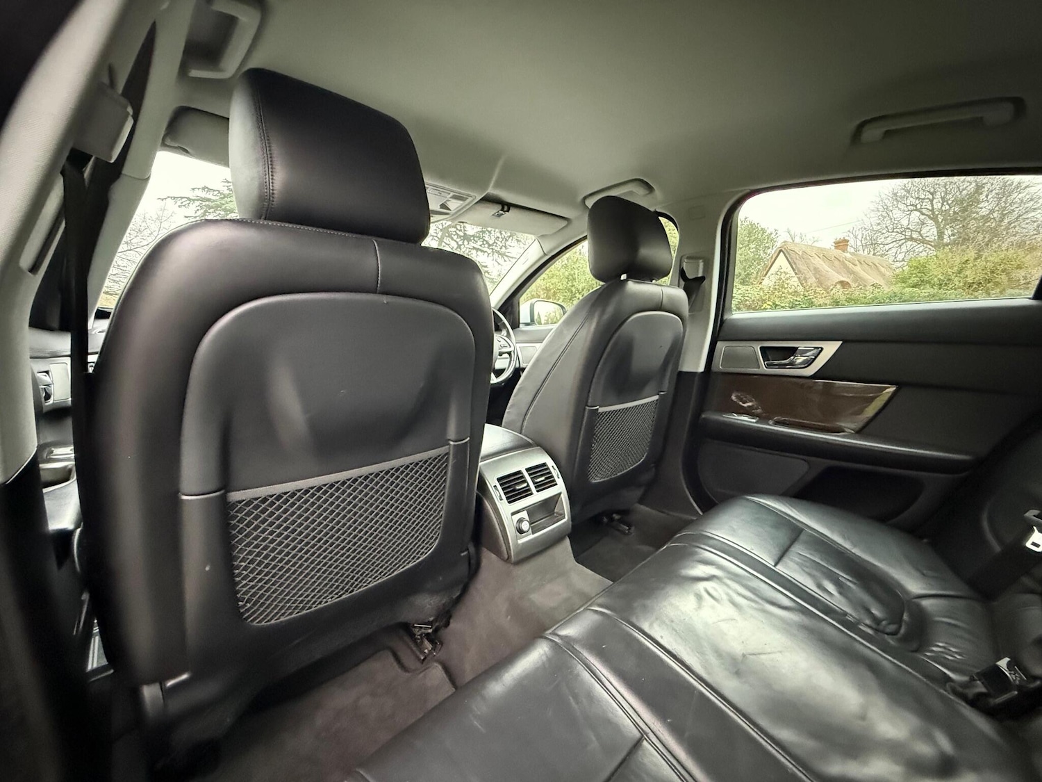 Used Jaguar XF 2012 for sale - 76714277: Photo 29