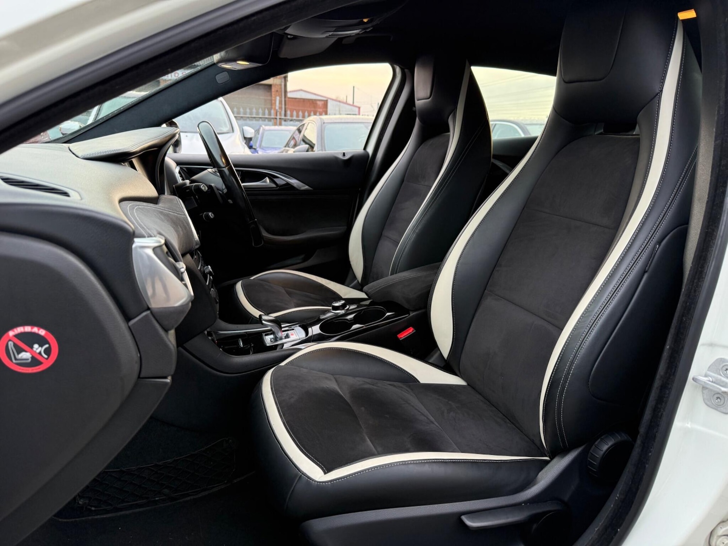 Used Infiniti Q30 2016 for sale - 77395775: Photo 12