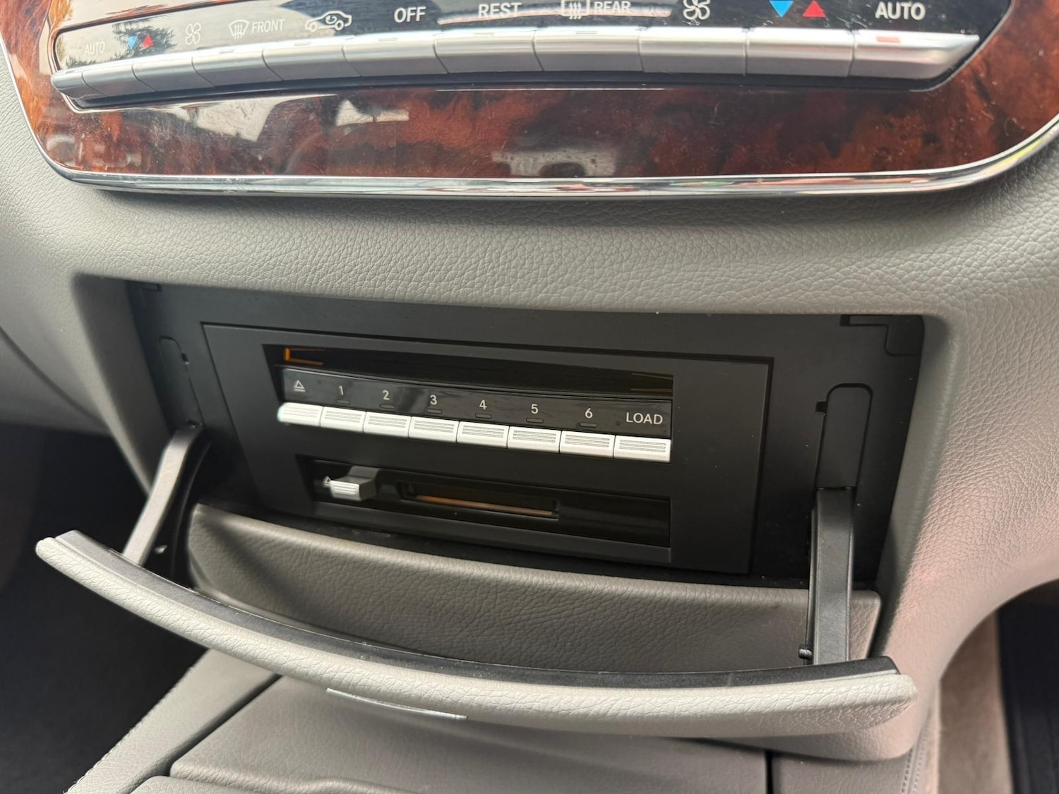 Used Mercedes-Benz S Class 2006 for sale - 76994789: Photo 31