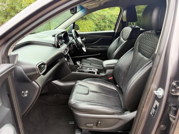Used Hyundai Santa Fe 2018 for sale - 75267974: Photo 12