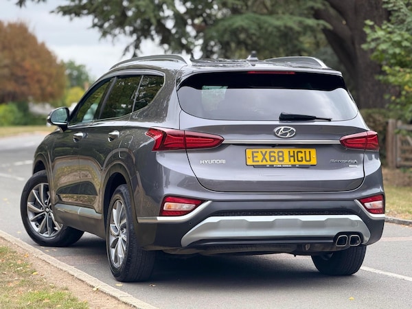 Used Hyundai Santa Fe 2018 for sale - 75267974: Photo 3