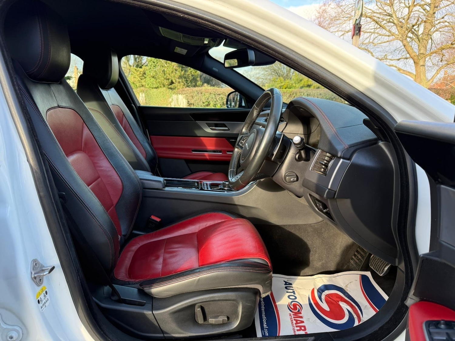 Used Jaguar XF 2016 for sale - 77131459: Photo 11