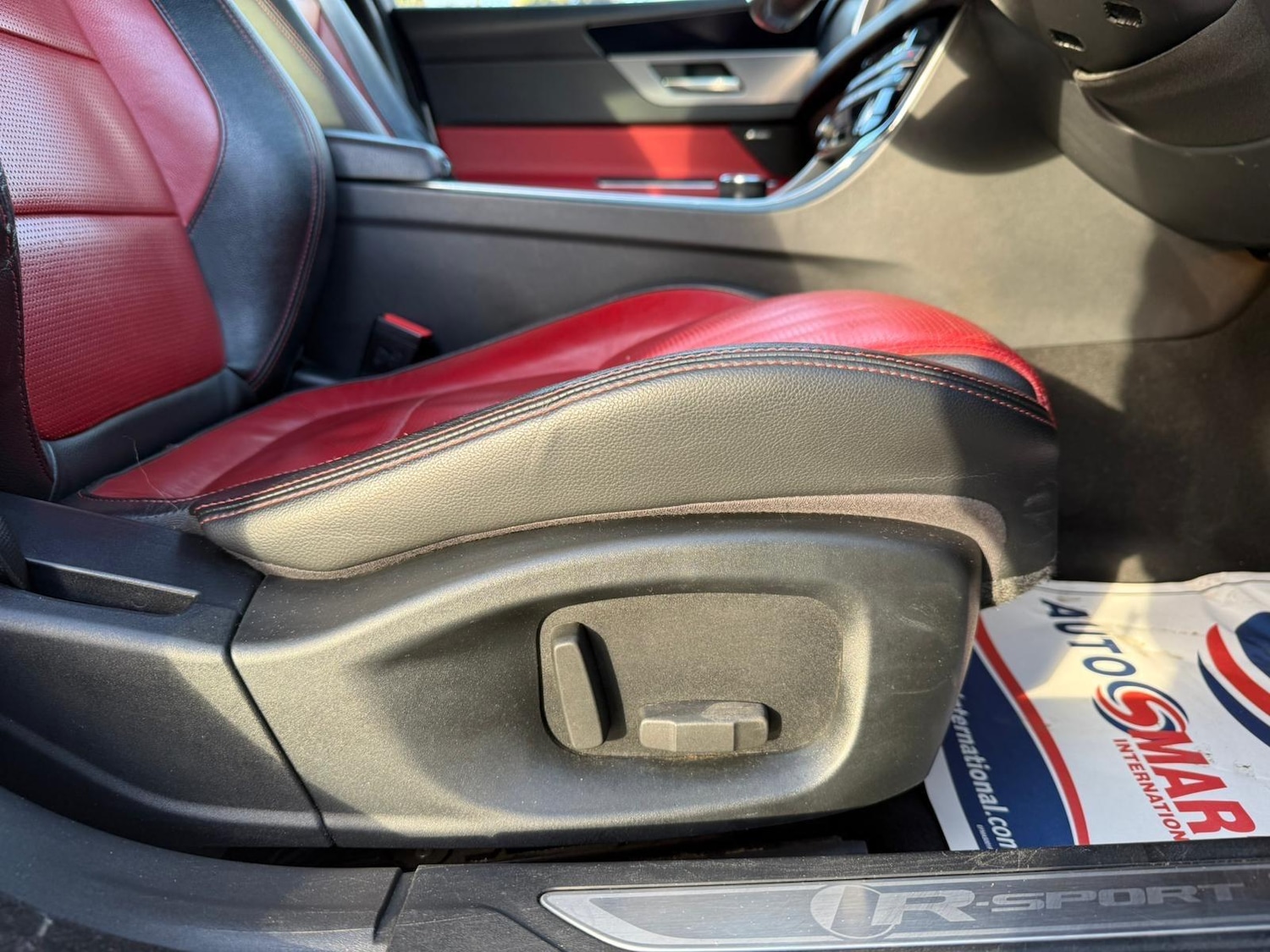 Used Jaguar XF 2016 for sale - 77131459: Photo 22