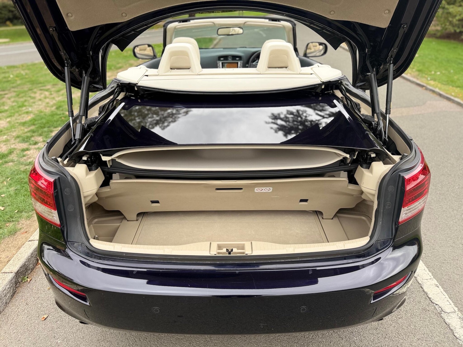 Used Lexus IS 2009 for sale - 76072730: Photo 16