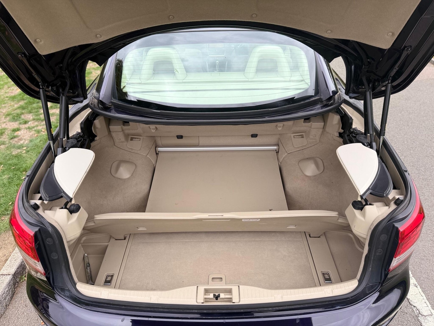 Used Lexus IS 2009 for sale - 76072730: Photo 17