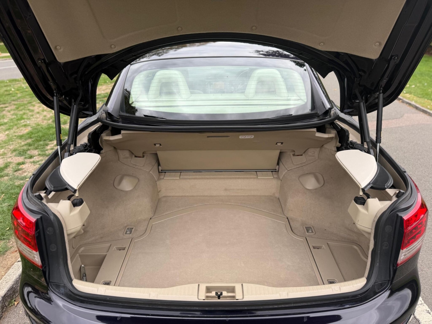 Used Lexus IS 2009 for sale - 76072730: Photo 18