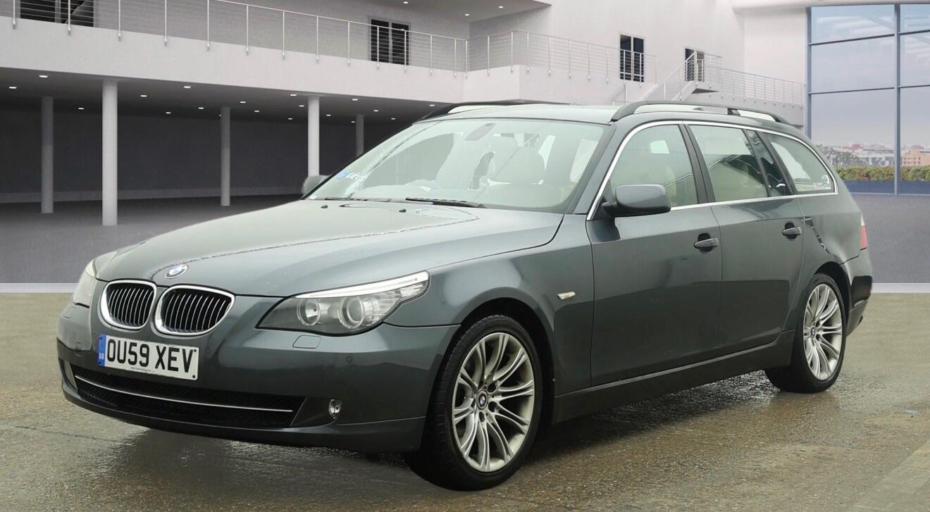 Used BMW 5 Series 2009 for sale - 77242543: Photo 2
