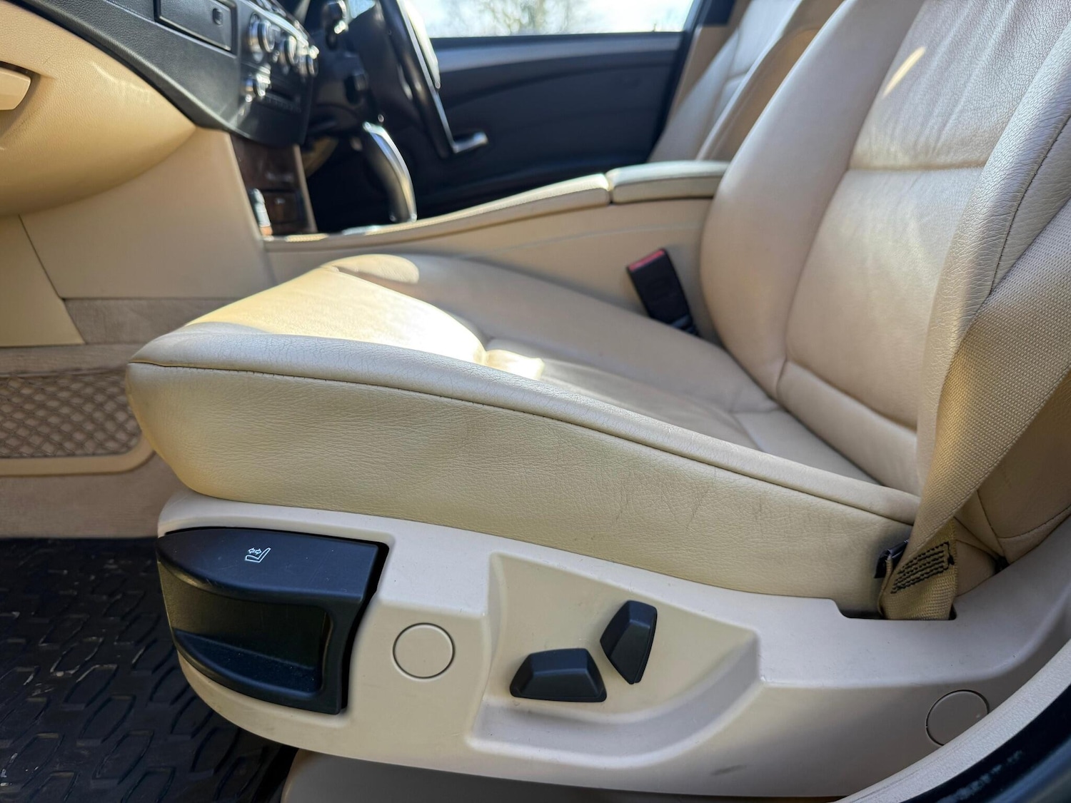 Used BMW 5 Series 2009 for sale - 77242543: Photo 33