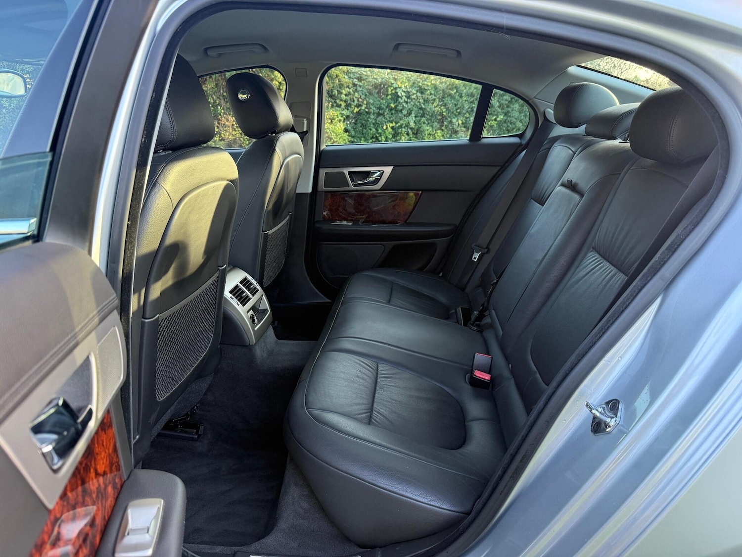 Used Jaguar XF 2010 for sale - 76996393: Photo 18