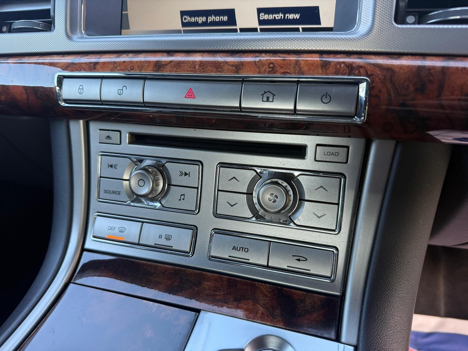 Used Jaguar XF 2010 for sale - 76996393: Photo 30