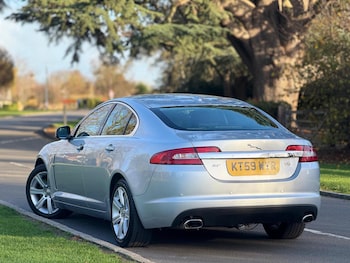 Used Jaguar XF 2010 for sale - 76996393: Photo