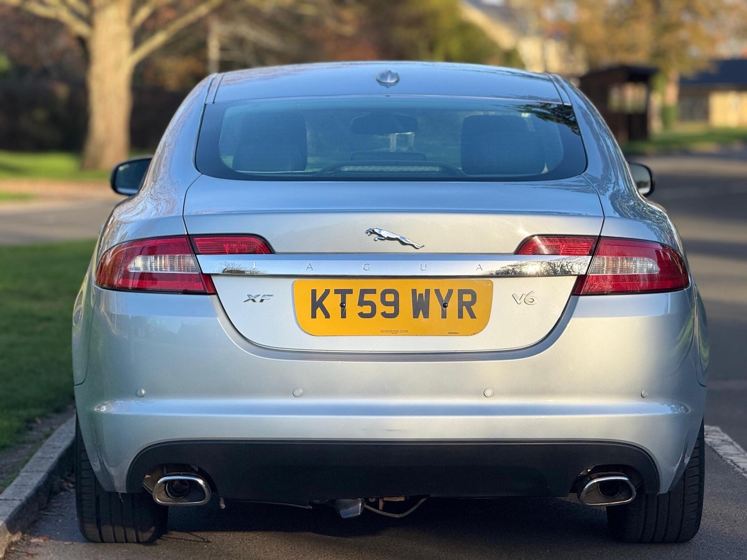 Used Jaguar XF 2010 for sale - 76996393: Photo 8