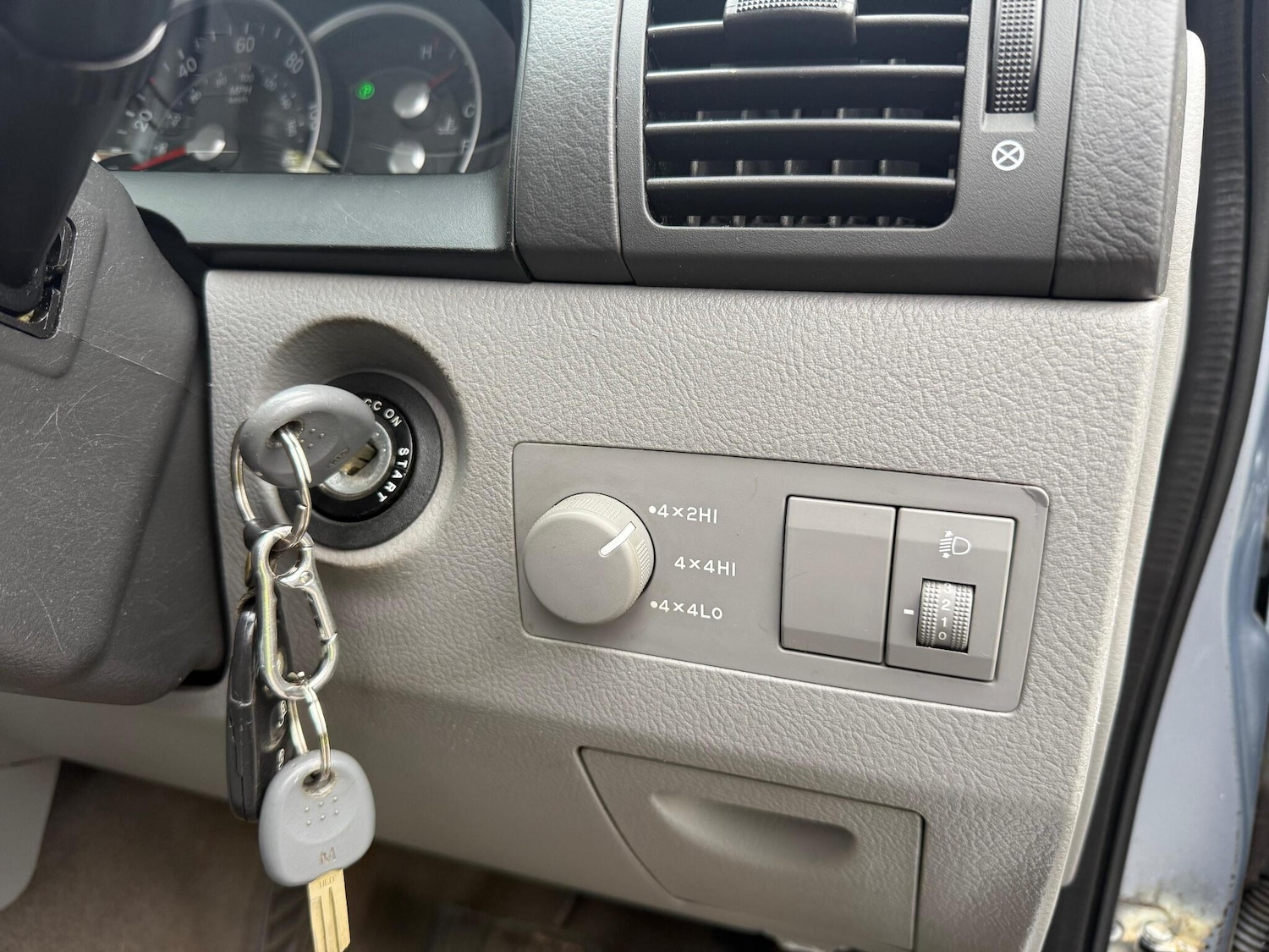 Used Kia Sorento 2008 for sale - 76715173: Photo 24