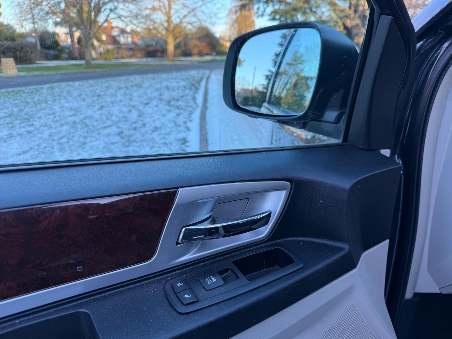 Used Chrysler Grand Voyager 2014 for sale - 77084410: Photo 37