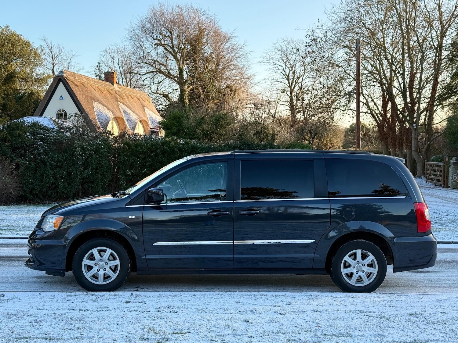 Used Chrysler Grand Voyager 2014 for sale - 77084410: Photo 6