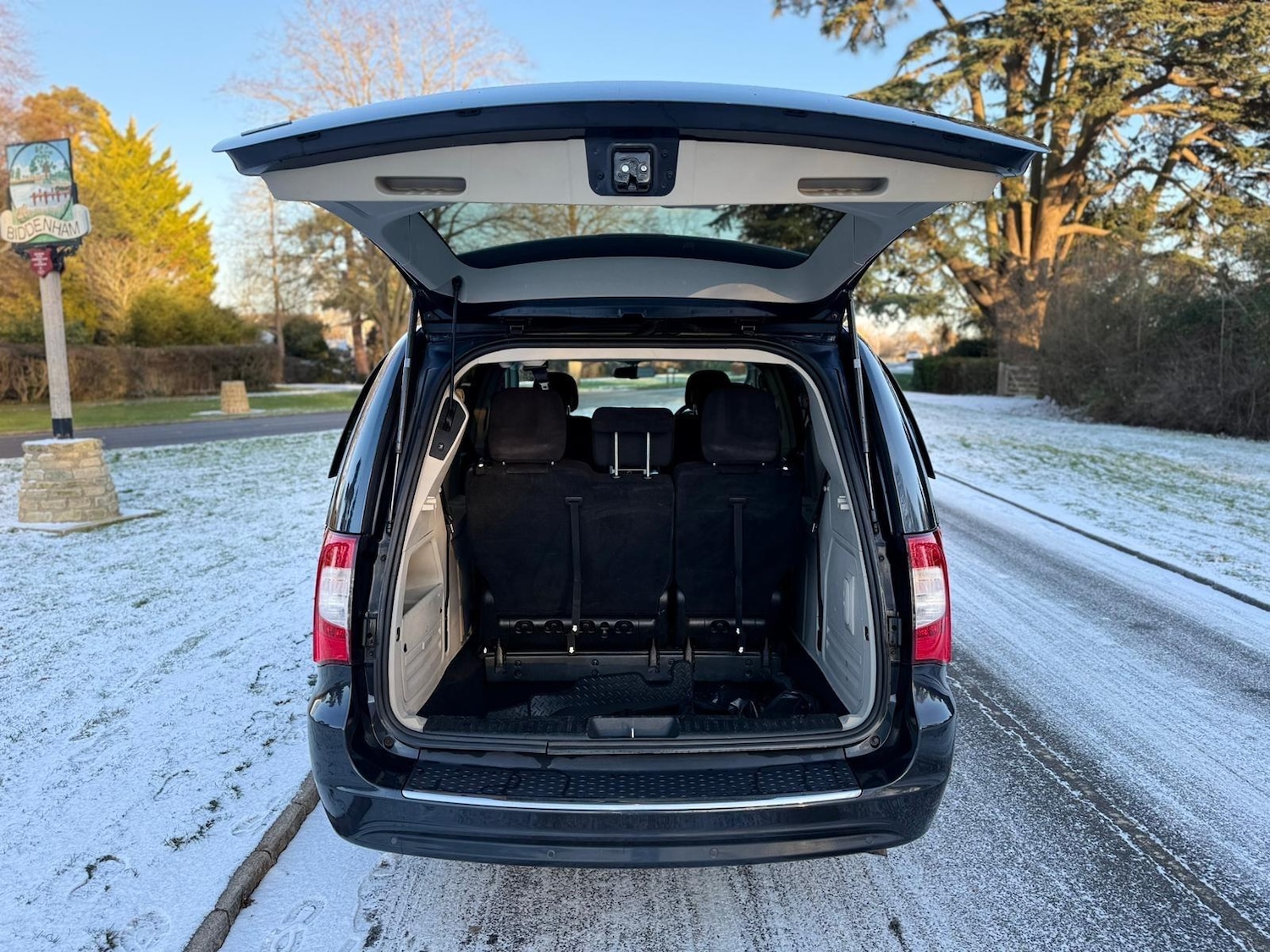 Used Chrysler Grand Voyager 2014 for sale - 77084410: Photo 9