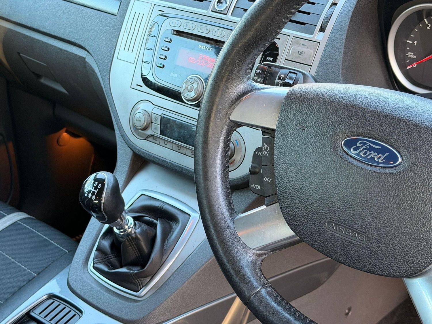 Used Ford Kuga 2011 for sale - 77120655: Photo 22