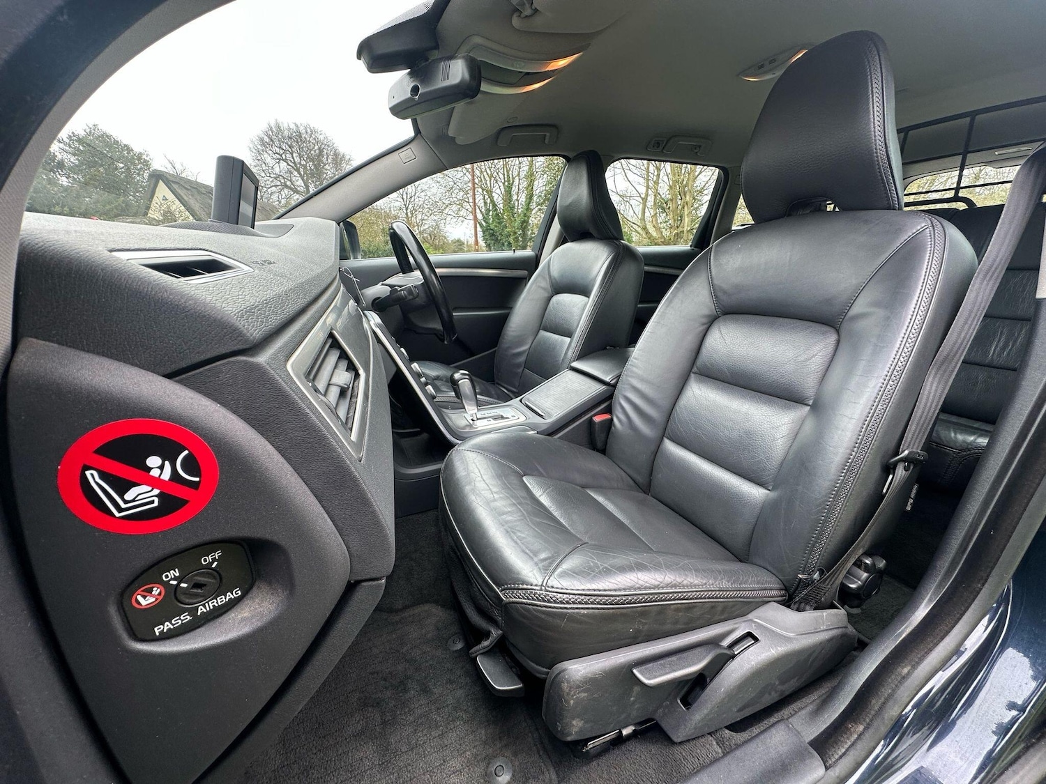 Used Volvo XC70 2011 for sale - 77120649: Photo 12