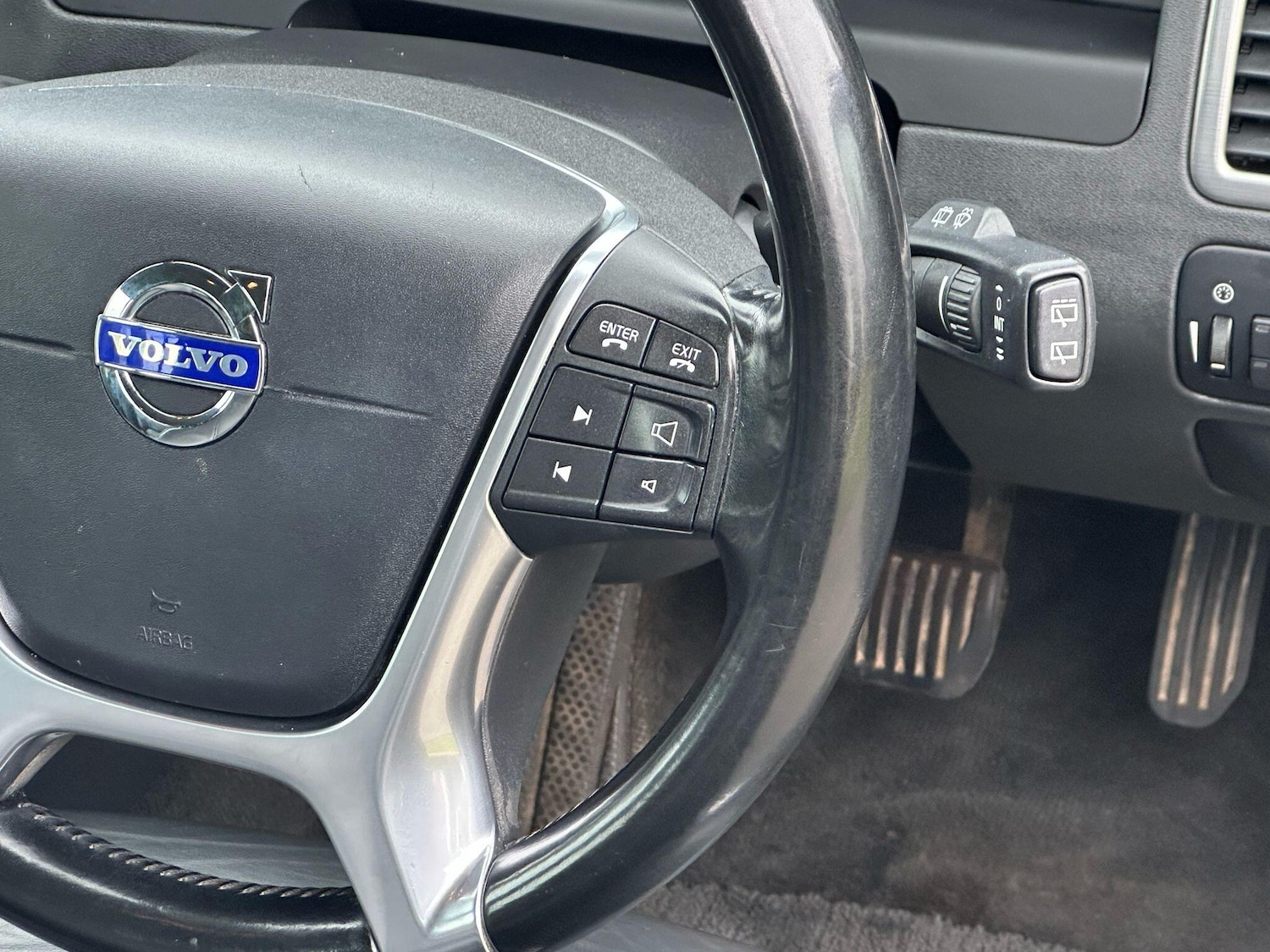 Used Volvo XC70 2011 for sale - 77120649: Photo 22