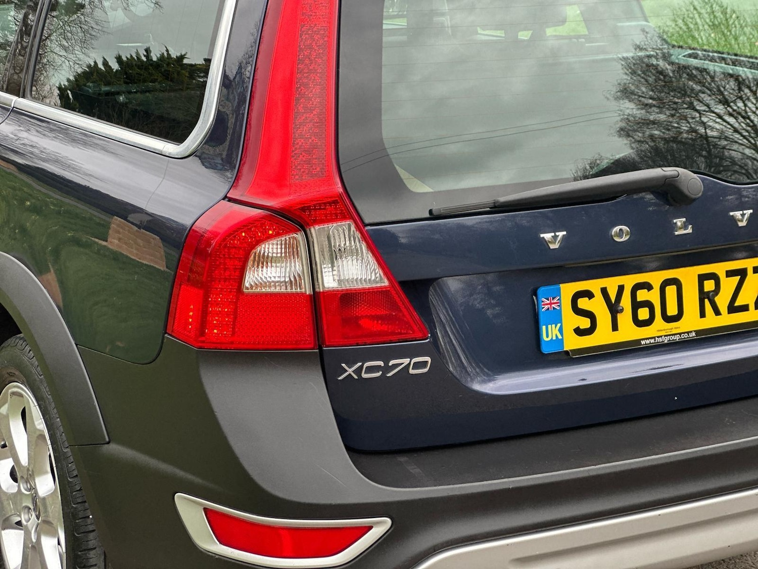 Used Volvo XC70 2011 for sale - 77120649: Photo 32