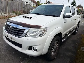 Used Toyota Hilux 2016 for sale - 78833972: Photo