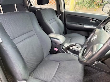 Used Toyota Hilux 2016 for sale - 78833972: Photo