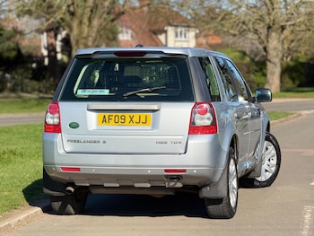 Used Land Rover Freelander 2009 for sale - 77978275: Photo