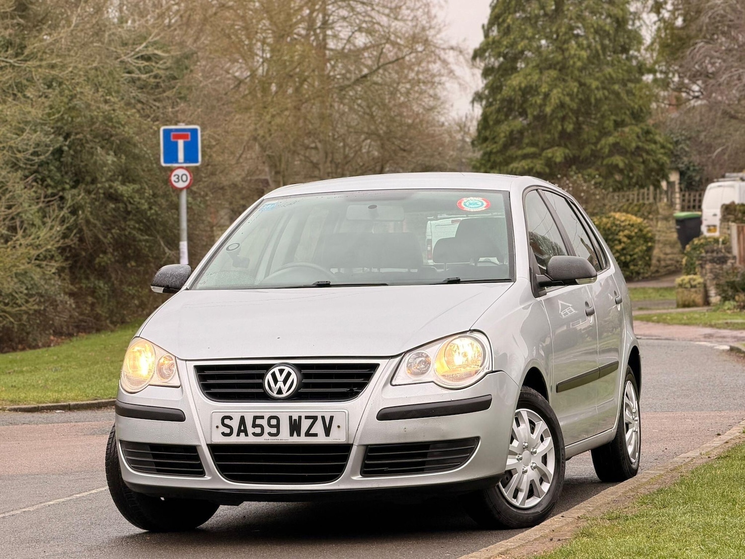 Used Volkswagen Polo 2009 for sale - 77424660: Photo 2