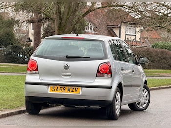 Used Volkswagen Polo 2009 for sale - 77424660: Photo