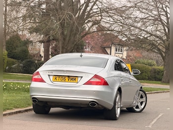 Used Mercedes-Benz CLS 2006 for sale - 78922123: Photo