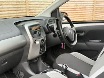 Used Toyota AYGO 2016 for sale - 79558003: Photo