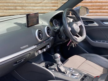 Used Audi A3 Cabriolet 2020 for sale - 78814809: Photo