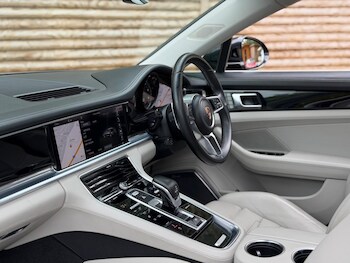 Used Porsche Panamera 2016 for sale - 78814815: Photo