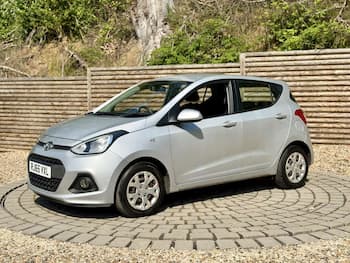 Used Hyundai i10 2015 for sale - 79557987: Photo