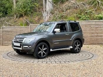 Used Mitsubishi Shogun 2017 for sale - 79459617: Photo