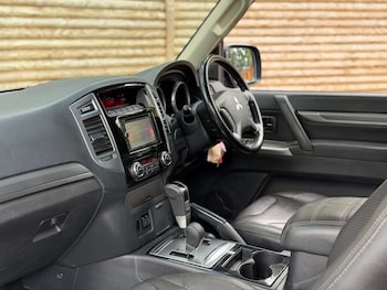 Used Mitsubishi Shogun 2017 for sale - 79459617: Photo