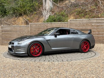 Used Nissan GT-R 2015 for sale - 79765785: Photo