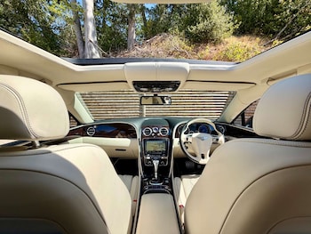 Used Bentley Flying Spur 2015 for sale - 79504290: Photo