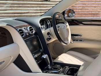 Used Bentley Flying Spur 2015 for sale - 79504290: Photo