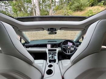 Used Porsche Panamera 2016 for sale - 79153822: Photo