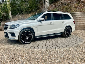 Used Mercedes-Benz GL Class 2015 for sale - 79664071: Photo