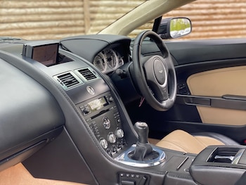 Used Aston Martin Vantage 2009 for sale - 78814857: Photo